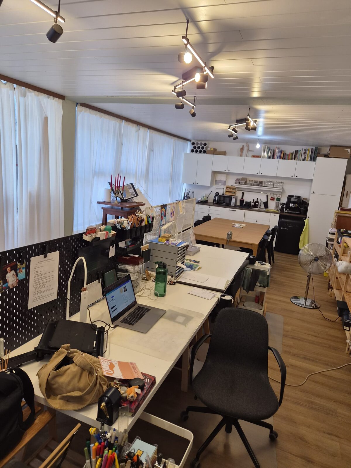L'atelier et l'espace cours